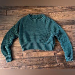 Me to We cropped sweater. XS